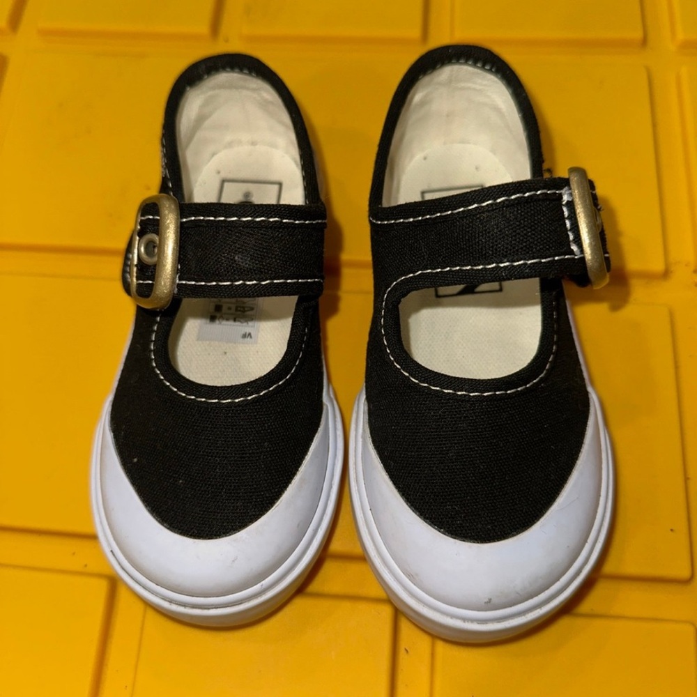 Vans Black and White Mary Jane Shoes with Gold Buckle size 6.5 c
